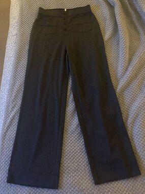 HALARA Gray Knit High-Rise Pants - NEW - size medium